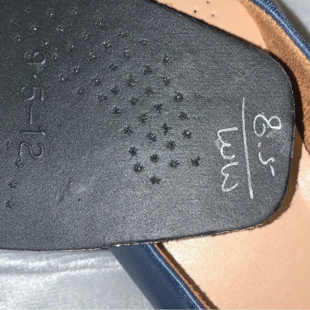 SoftWalk Vellore Women's Navy ballet Flats wide 8.5 W
